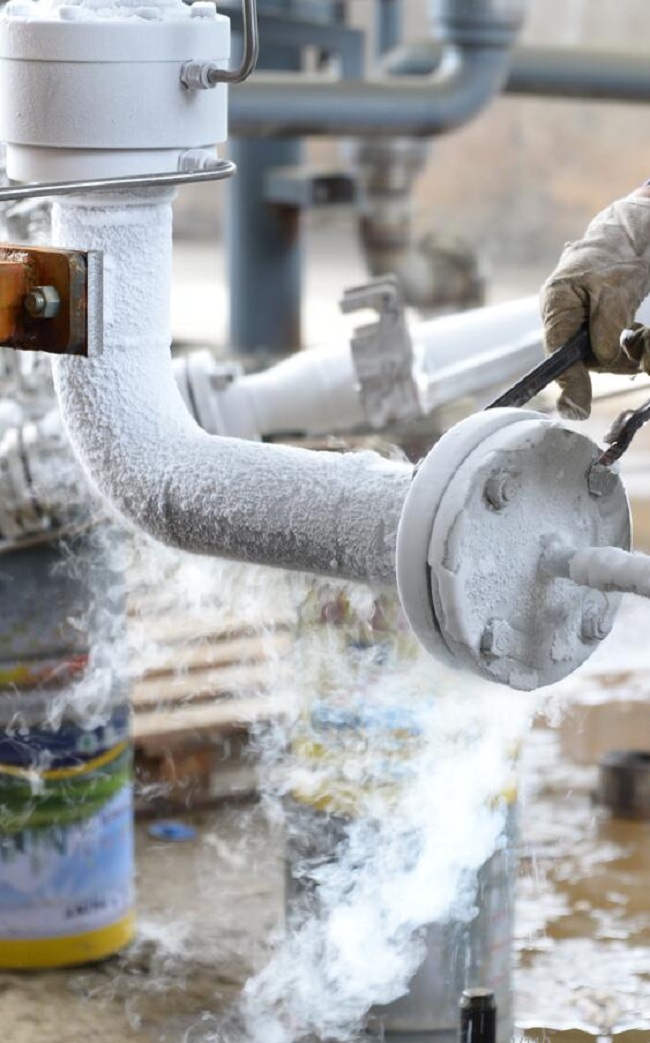 超低溫LNG裝卸車(chē)專(zhuān)用鶴管與普通型裝卸車(chē)鶴管的區(qū)別